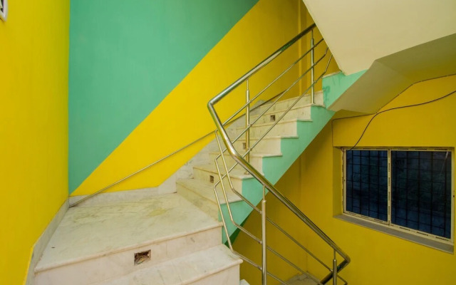 Silver Inn By OYO Rooms