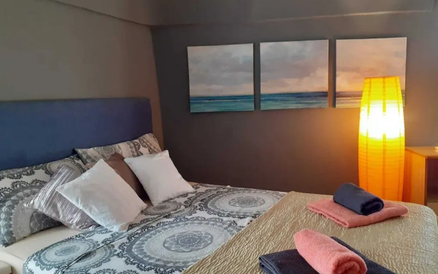 Radio Rock Guest Rooms