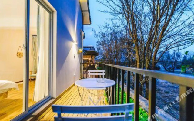 Blue Stream Washe Hostel