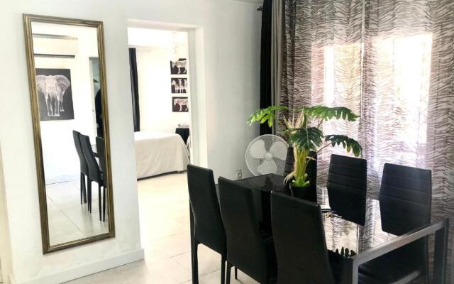 Casita a 3 minutos de la playa con Aire Acondicionado e Internet