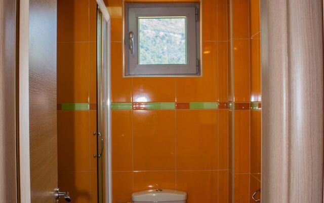 Sea Side Luxury Apartment