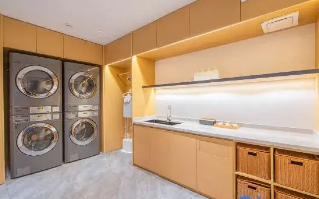 Starway Hotel (Nanjing Gaochun Yaohan Gucheng North Road Branch)