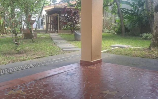 Suítes - Quintal de Lázaro