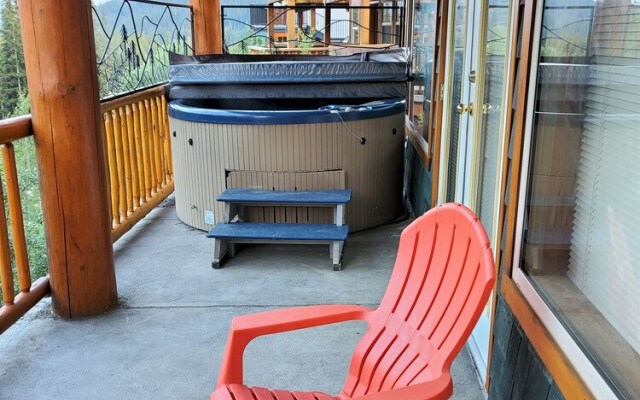 Summit Sunshine Retreat 1 Bedroom Condo by Redawning