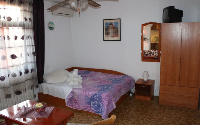 Guest House Liliya