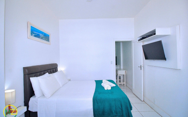 Studio vista mar para 4 pessoas em Copacabana