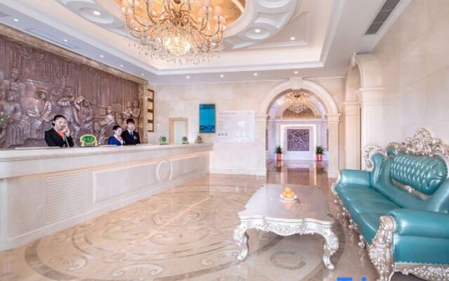 Vienna Hotel (Shenzhen Nanshan Vanke Yuncheng Branch)