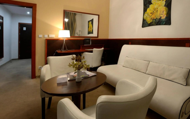 Hotel Grand