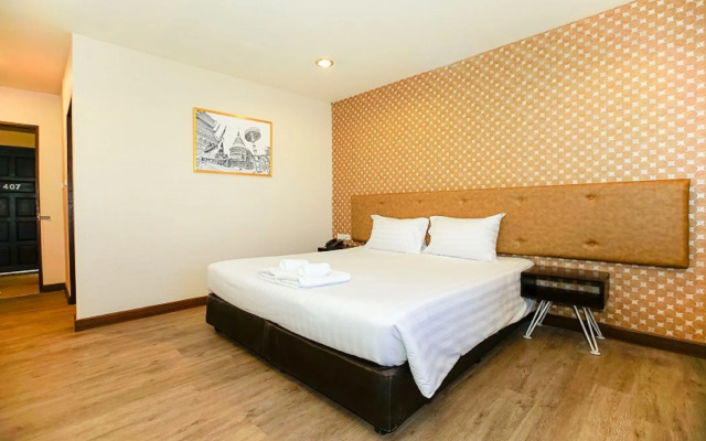 Parasol Inn Chiang Mai Old City