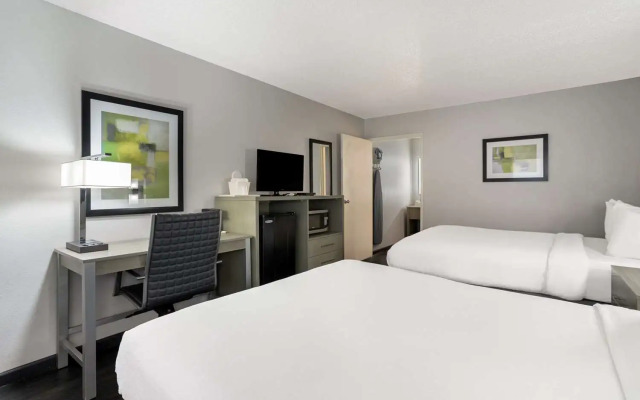 SureStay Hotel by Best Western Grants