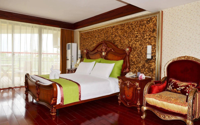 Xinglong Old Banyan Hotel - Wanning