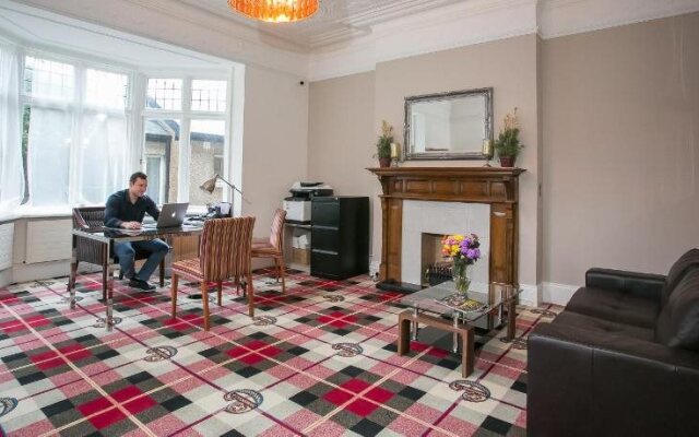 Merrion Road - Ballsbridge Townhouse