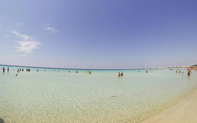 Villetta Torre Lapillo spiaggia famiglie m233