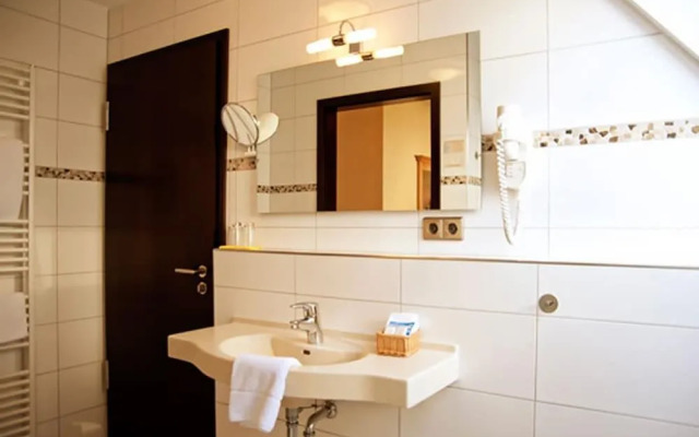 Amadis Hotel
