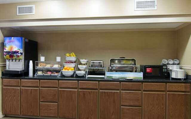 Quality Suites Springdale West I-49