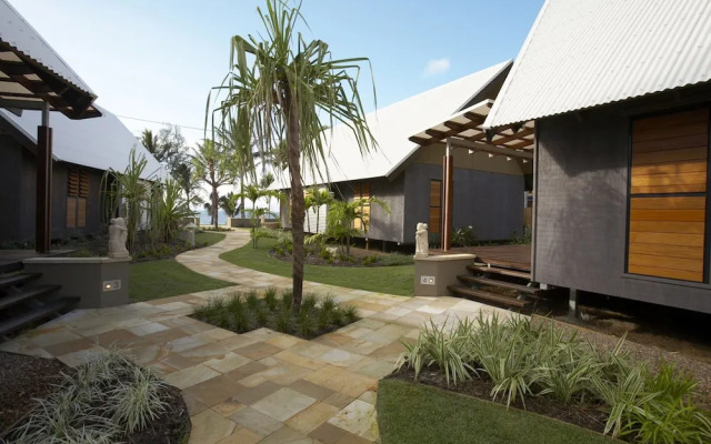 Pure Magnetic Villa 3