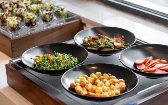 Tianjin Five Avenue Foreign Language University Atour Hotel