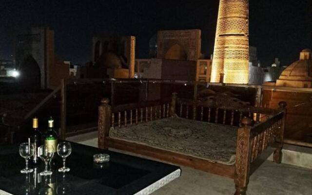 Golden Minaret BY TERRACE