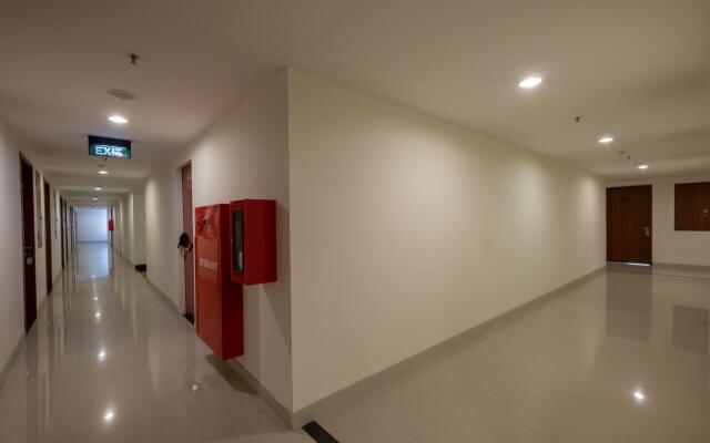 OYO 2245 Apartment Grand Kamala Lagoon