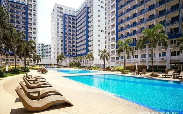Sea Residences Antonio’s Staycation