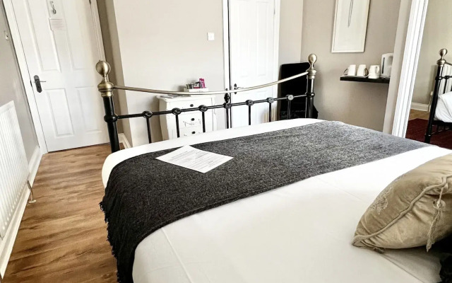 Devon House Guest House