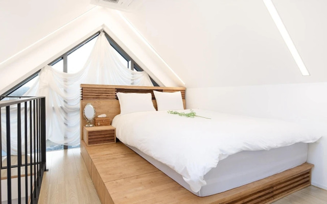 Jeju Geunalohu Pension