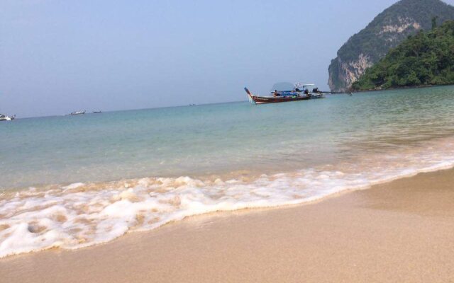 Koh Mook Had Farang Bungalow