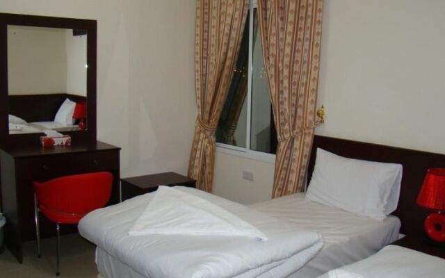 Savoy Grand Hotel Apartments