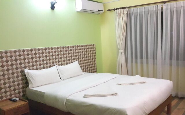 Hotel Bishram