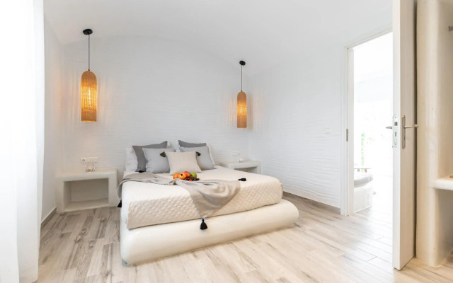Naxian Serenity Suites