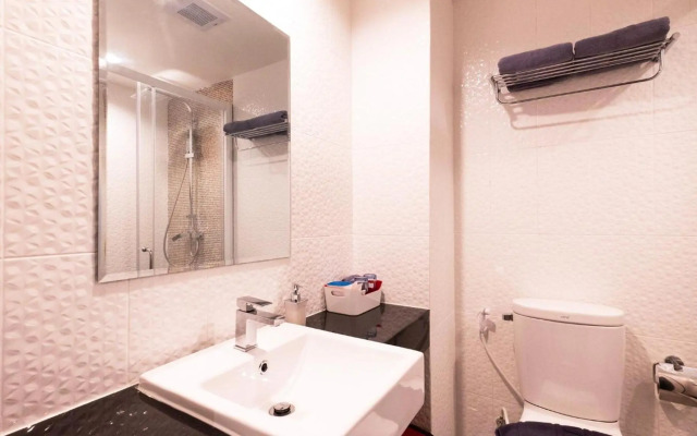 Play Phala Beach Rayong