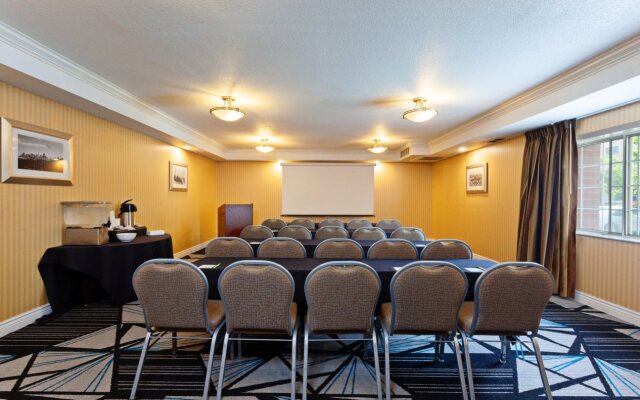 Holiday Inn Hotel & Suites San Mateo-San Francisco SFO by IHG