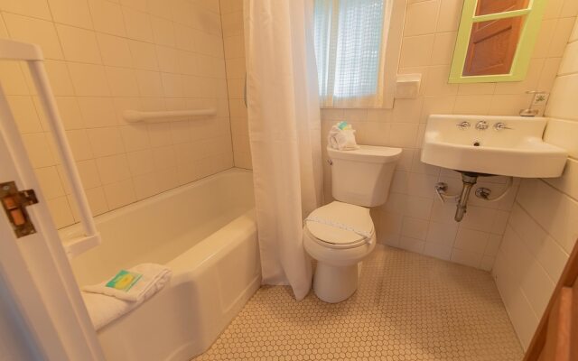 Redfish Cottage Apartment 1