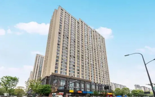 Sichuang Youth Hotel (Hangzhou Jianshe Third Road Subway Station)
