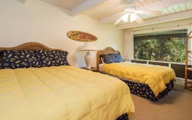 Pali Ke Kua by Oceanfront Realty