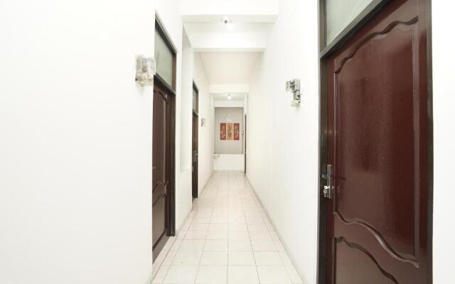 OYO 485 Marcello Residence