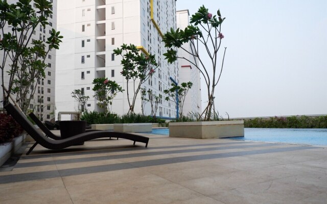 2BR for 5 Pax Bassura Apartment Next to Mall