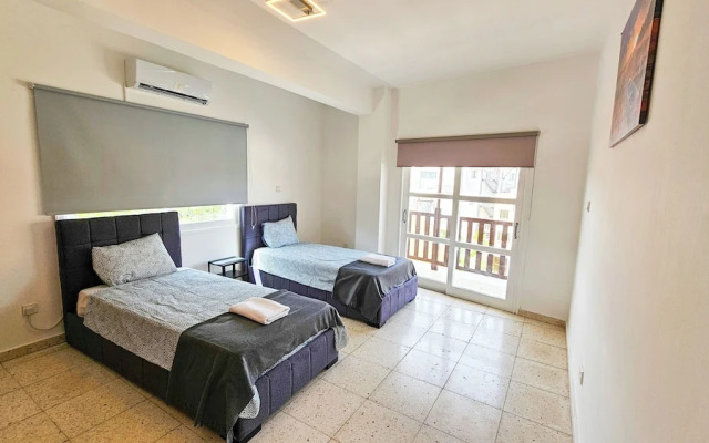 Unique City Center Rooms