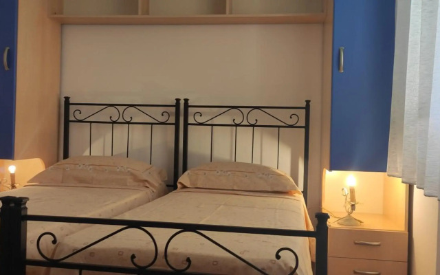 RESIDENCE FABRIZIO, 2022 a VIESTE