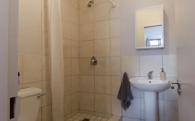 High-end city center studio with Views