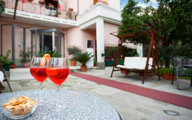 Albergo Residence Fattoria Stocchi