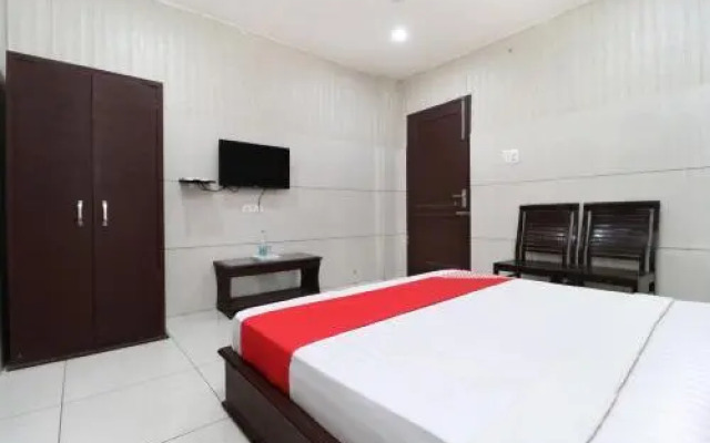Leo by OYO Rooms