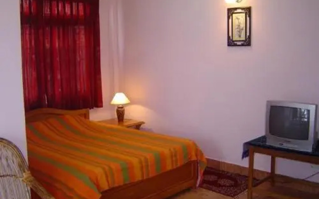 Deki Lodge