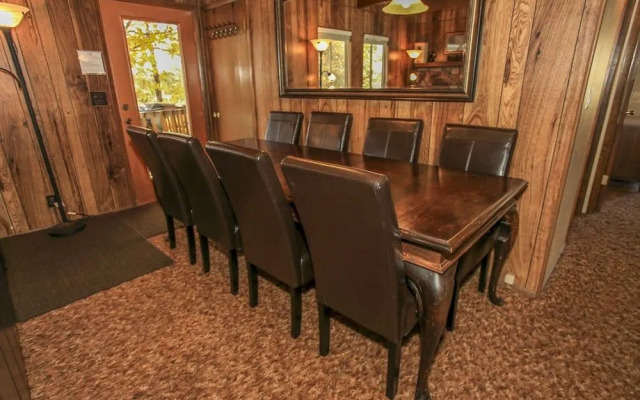 Casey Rose Cabin