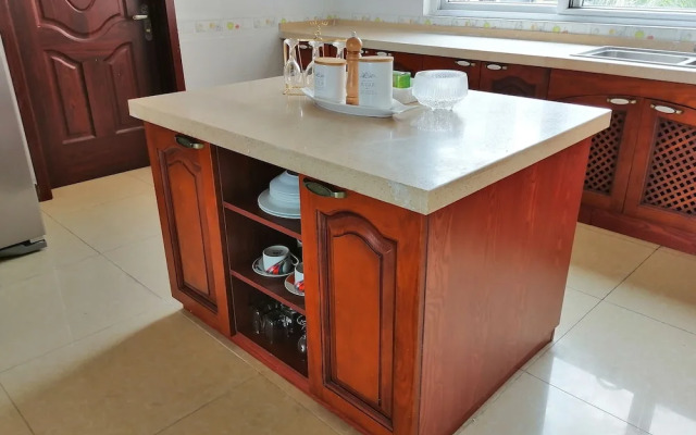 Mariana Home