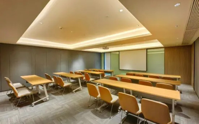 JI Hotel (Hangzhou Lin'an Agriculture and Forestry University)