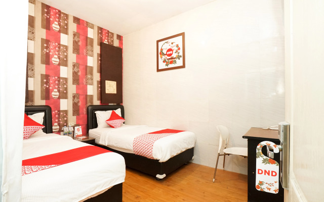 OYO 425 Mojokerto Guesthouse