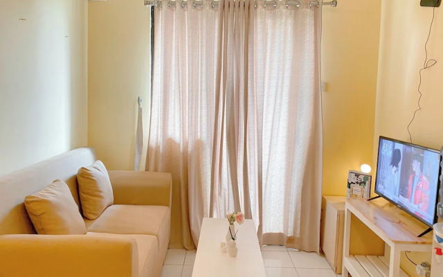 Good Place And Homey At 2Br Kebagusan City Apartment