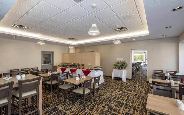 Fairfield by Marriott Niagara Falls, Canada