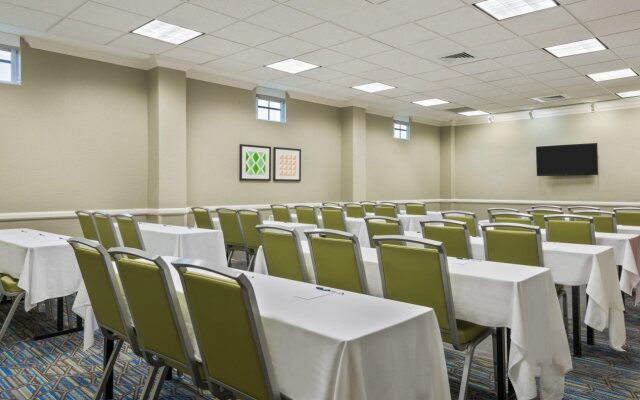 Holiday Inn Express Hotel & Suites Ft. Lauderdale-Plantation by IHG